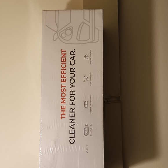 Brand new Tusa mini Vacuum Cleaner. - Picture 3 of 4